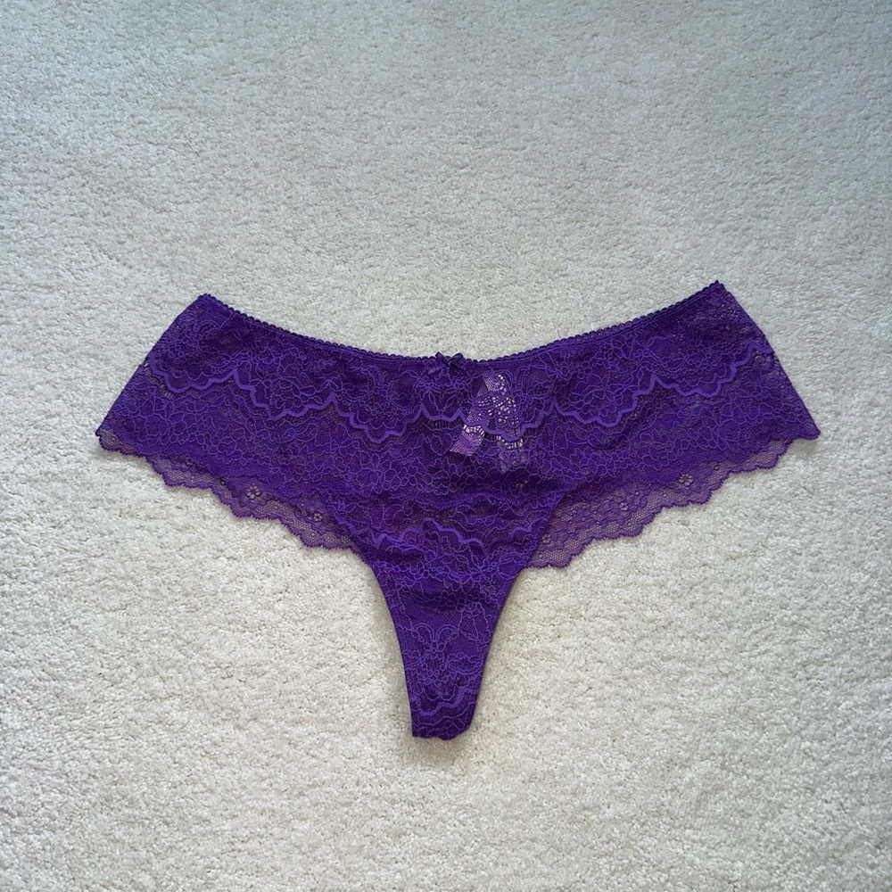 NEW WITH TAGS Victoria’s Secret Dream Angels Floral Lace Hipster Thong SIZE XL